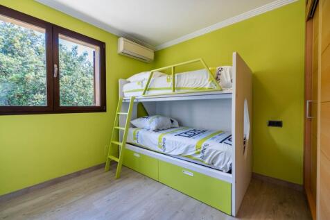 Bedroom (3)