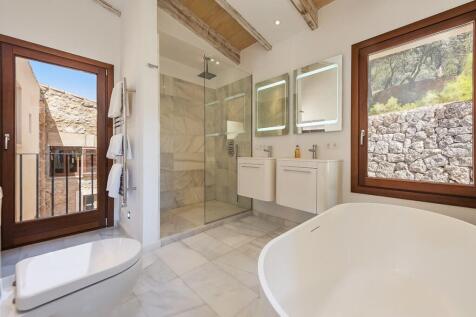 Bathroom1