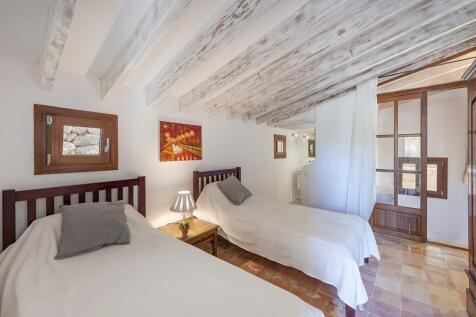Bedroom4