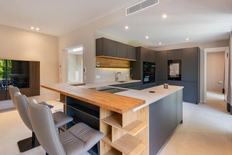 Kitchen (1)