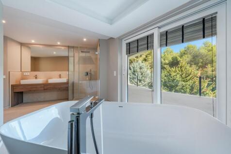 Bathroom (1)