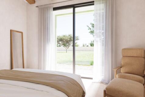Bedroom (2)