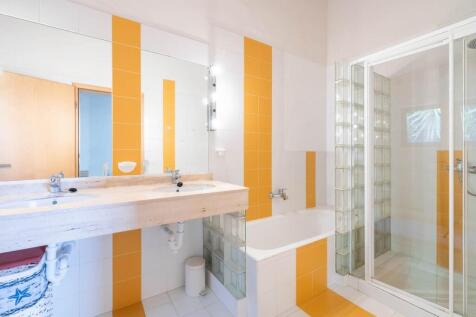 Bathroom (1)