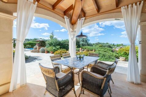 Covered Terrace (1)