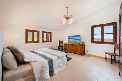 Bedroom (3)