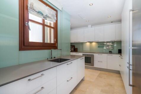 Kitchen (1)