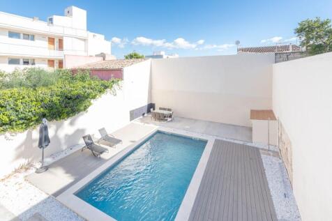 Pool and view