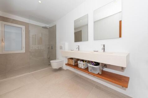Bathroom (3)