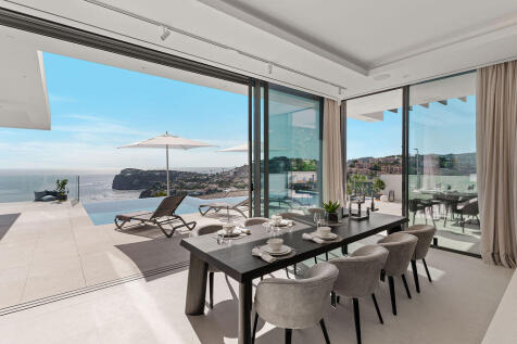 Dining (2)