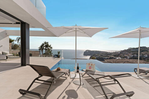 Pool Terrace (2)