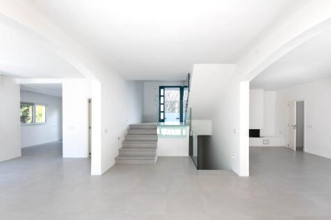 room (16)