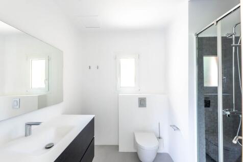 bathroom (1)