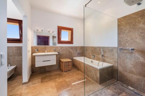 Bathroom (3)