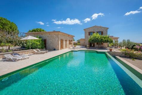 Exterior and Pool (2