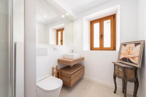 Bathroom (1)