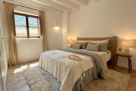 Bedroom (3)