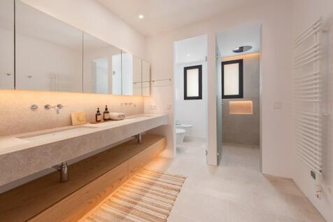 Bathroom (2)