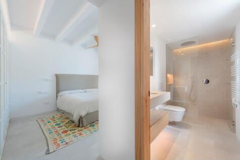 Bedroom (1)