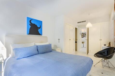 Bedroom (3)