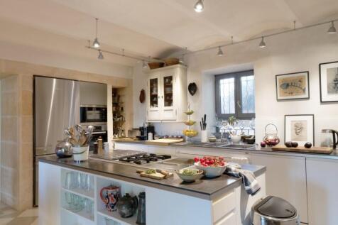 Kitchen (1)