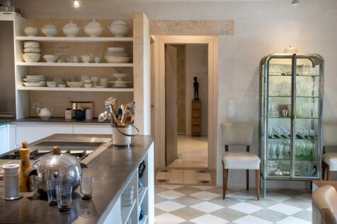 Kitchen (2)