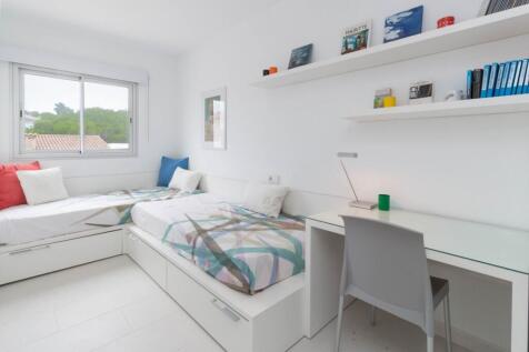 Bedroom (3)