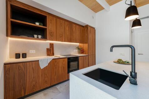 Kitchen (2)