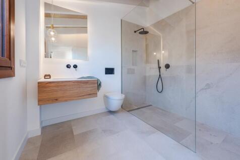 Bathroom (1)