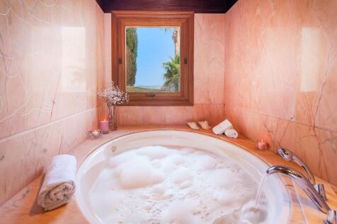 Bathroom (4)