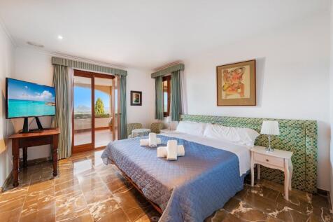 Bedroom (2)
