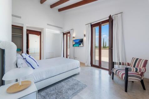 Bedroom (2)