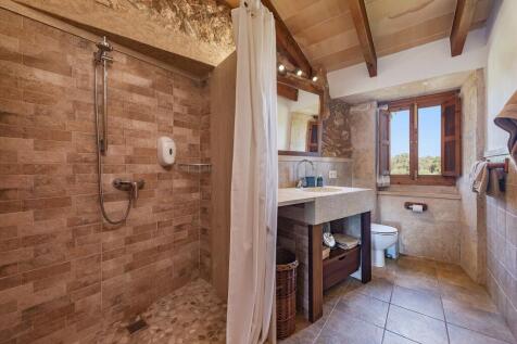 Bathroom (1)