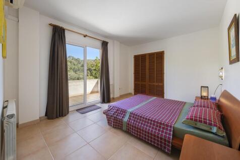 Bedroom (1)