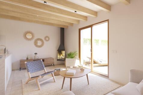 Living (2)