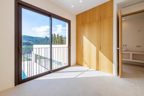 Bedroom (1)