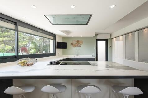 Kitchen (1)