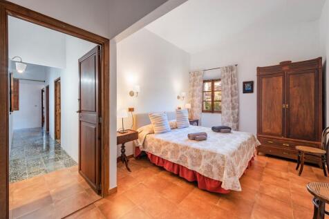 Bedroom (3)