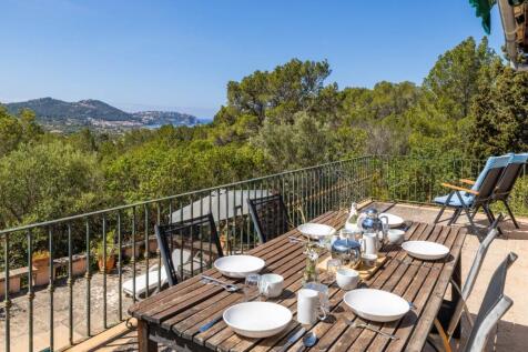 Upper Terrace (1)
