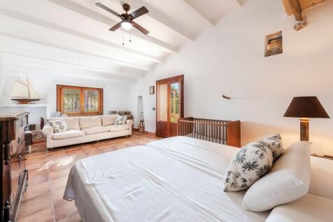 Bedroom (2)