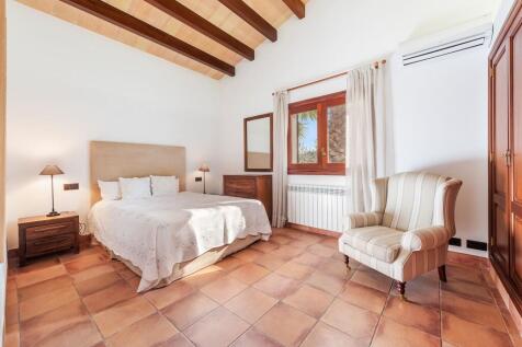 Bedroom (4)
