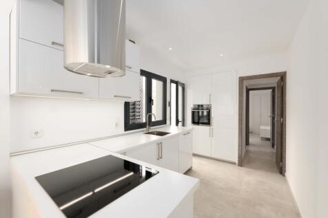 Kitchen (2)