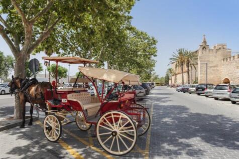 Alcudia Town 16