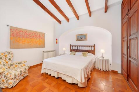 Bedroom (2)