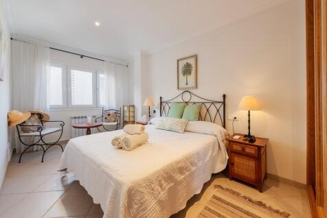 Bedroom (3)