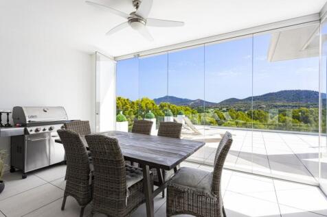 Enclosed Terrace