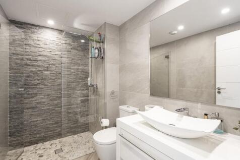 Bathroom (2)