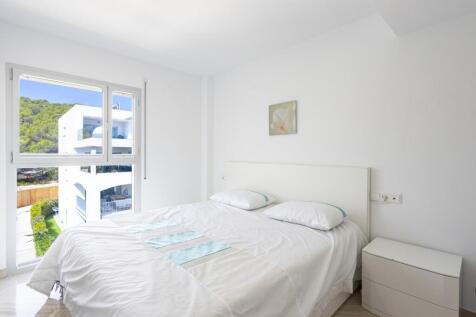 Bedroom (1)