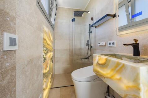 Bathroom (2)
