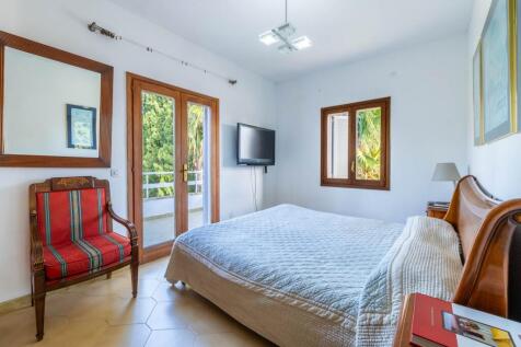 Bedroom (1)