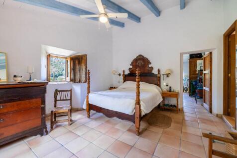 Bedroom (3)